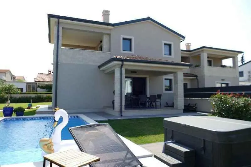 Holiday Home In Kukci - Istrien 46840